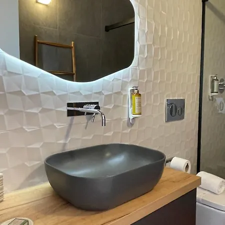 Kuanza Nature Experience, Faja Do Belo * Faja da Caldeira de Santo Cristo